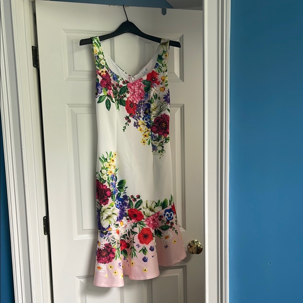 VENUS White and Pink Sleeveless Midi Sundress for Weddings